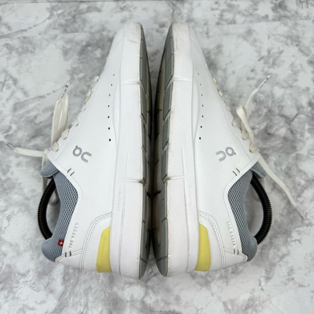 On Running THE ROGER Advantage Women’s Sz 8.5 White and Gray Athletic Shoes - Picture 5 of 14